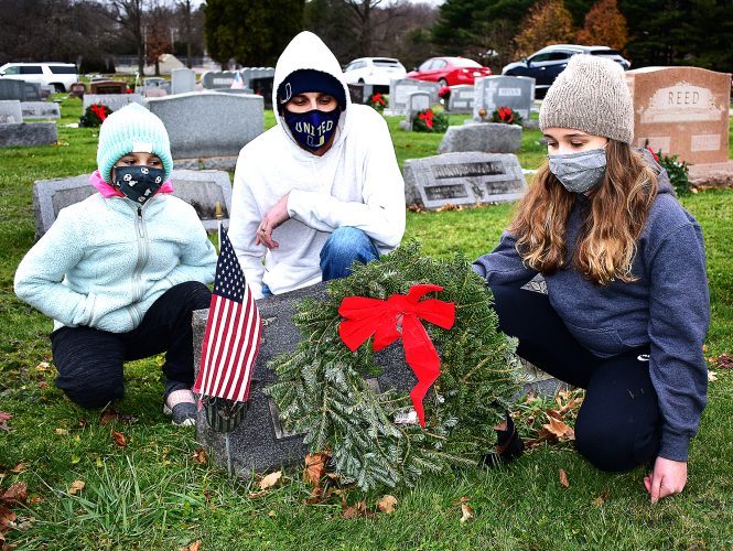 Honoring our veterans during the holiday season | News, Sports, Jobs - Vimarsana News